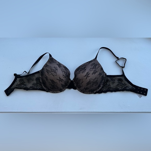Victoria’s Secret BioFit Padded Full Coverage Bra Nude with Black Lace size 36D - Picture 7 of 10